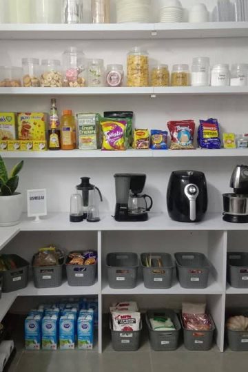 Sistem pengaturan stok harian