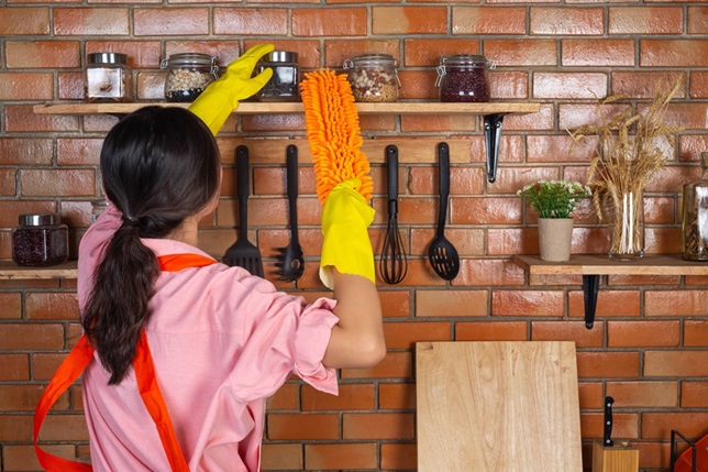 Manajemen kebersihan dinding dapur