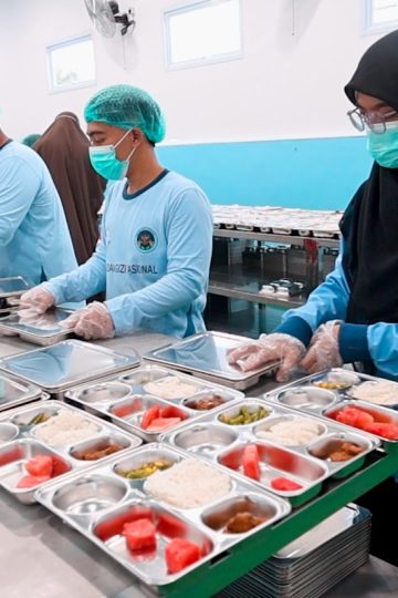 Pengendalian mutu makanan bergizi