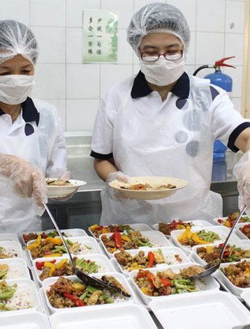 Pengendalian standar porsi makanan