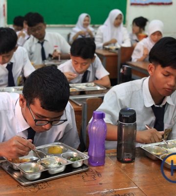 pemantauan gizi real-time sekolah
